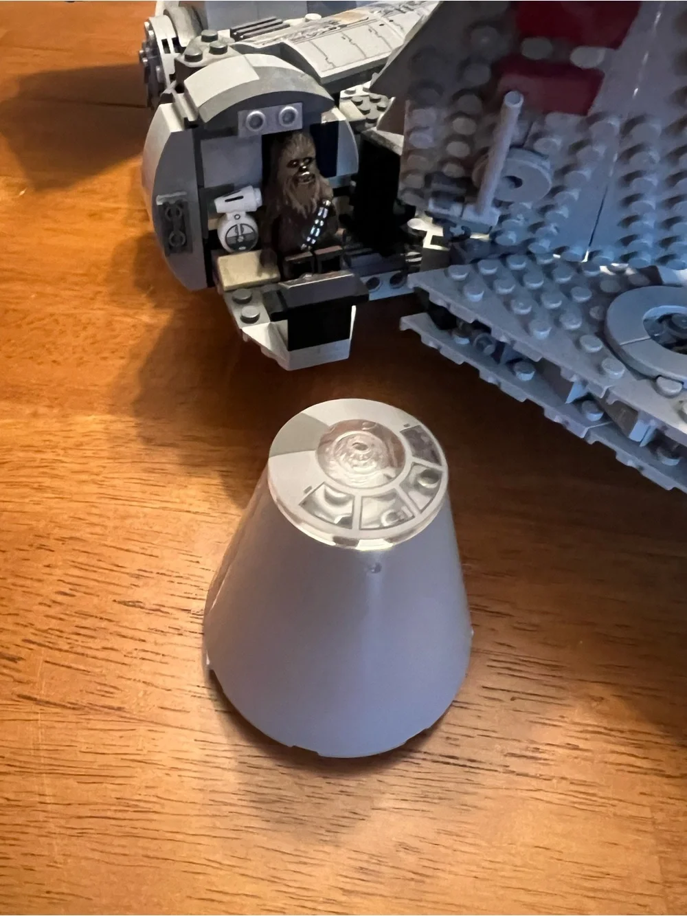 Lego Star Wars Millennium Falcon Lego 75257 retired